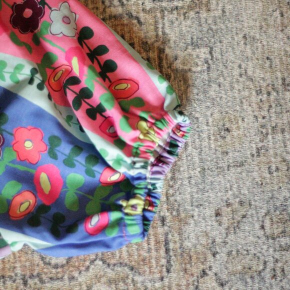 Agua Bendita Zayne Beach Crop Top - Picture 3 of 4